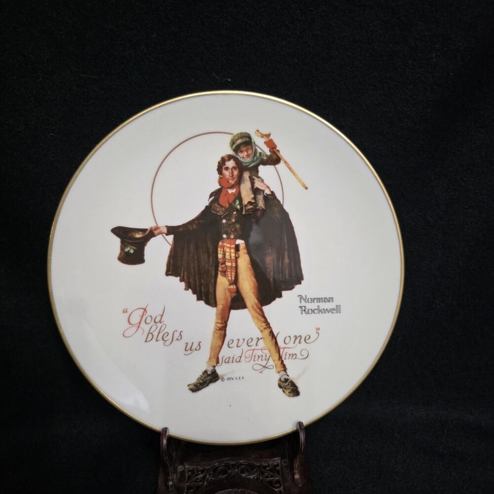 1974 Norman Rockwell Charles Dickens Christmas Collecor's Plate "God Bless Us"